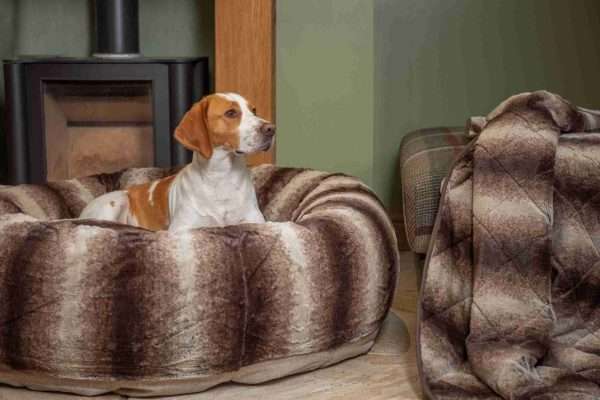 Collared Creatures Luxury Brown Faux Fur Dog Blanket-Throw