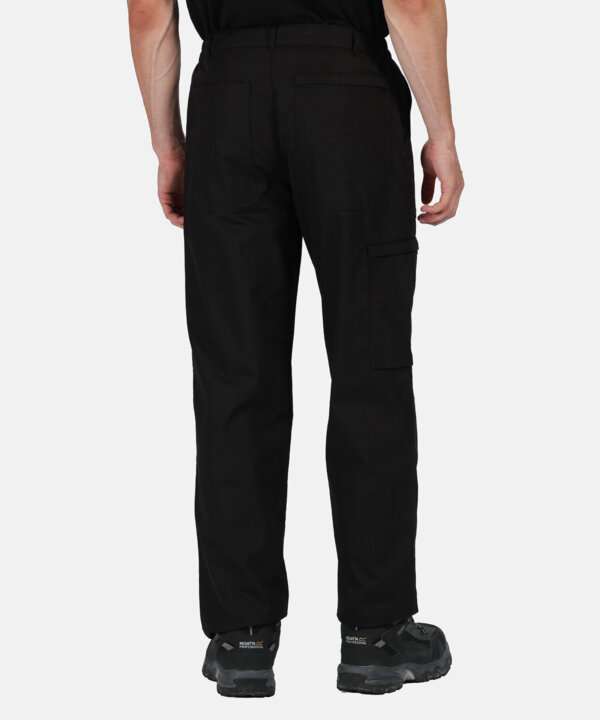 RG233 LS03 2021 Lined Water Resistant Warm Workwear Trousers Not only do the work trousers come with a water-repellent finish, they have a warm scrim lining to keep you toasty. Size 28" 30" 32" 34" 36" 38" 40" 42" 44" 46" Leg length: Short 29", Regular 31", Long 33"