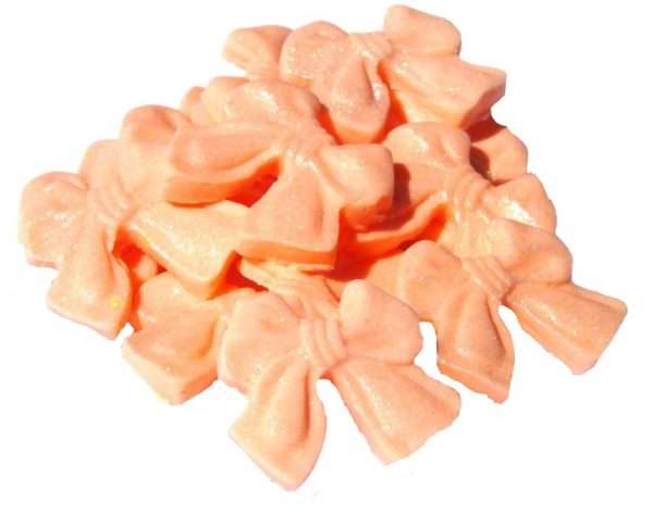 Inked12 peach smal bows jpeg LI These small coloured Glittered edible bows decorations will enhance any cupcake or cake. Available in a choice of colours making them ideal for Weddings, Birthdays, Valentine & Anniversary decorations Approx Size: 24mm high - 28mm wide