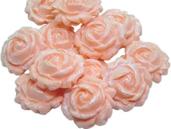 Inkednew small roses peachJpeg LI Do you require cupcake toppers for your celebration bakes? Then choose from our wide selection of coloured, glittered and totally edible roses. They always go down well at parties. 12 Glittered Coloured Roses are also great cake fillers. Large selection of colours to choose from Approx Size 2.5 cm