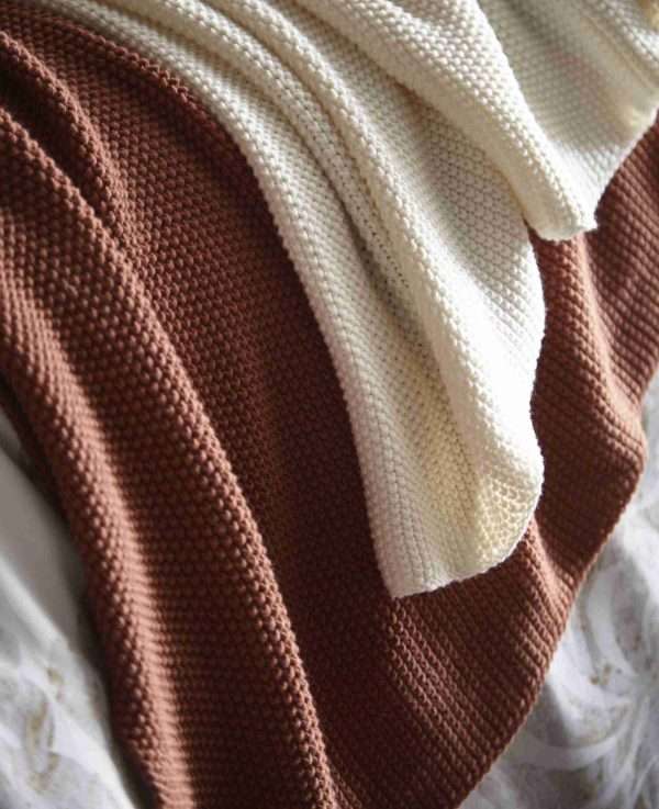 MAINE KNITTED THROW TERRACOTTA CREAM DETAIL no usm scaled
