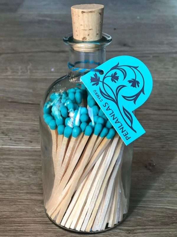 480258de fb99 4095 a5c4 37287f76c793 Extra Long Safety Matches with a strike plate underneath. The perfect accessory for lighting awkward to reach candles and votives. Manufactured from Aspen Wood sourced from sustainable European forests. Bottle contains 125 matches
