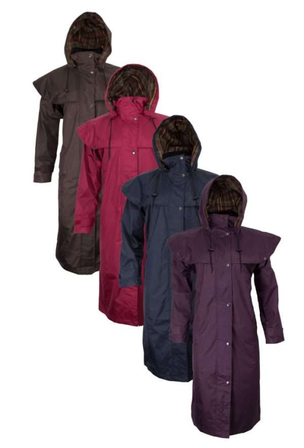 SALSBURY CAPE JACKET ALL scaled 1 Tough Durable clothing for ALL your favourite outdoor activities whether Walking, Riding, Hunting or Fishing. This classically styled 3/4 Length Hunton Jacket will provide you with all the comfort, protection and durability that you need Internal Fabric is 100% Cotton check with tartan lining, Outer Fabric is made from 100% Heavy weight Polyester. Other features include shoulder cape with arm straps, fully lined fabric for extra warmth, Inside Pocket, fully lined detachable hood, corduroy collar for comfort, taped seams, studded placket and two way fastening zip, adjustable back vent, two front welt pockets, velcro adjusable cuffs and two inside leg straps. Produced to the highest standards by a manfacturer of top quality country wear and derby clothing. Please check our size guide against the jacket you wish to purchase.