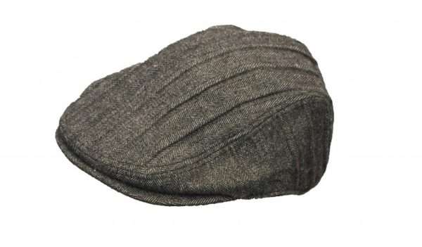 classic cap blackup Inner Linning is 100% quilted polyester padded lining, with an inner trim band for extra comfort. Outer jacket (shell) is made from 40% wool, 60% polyester. Produced to the highest standards by a manufacturer of top quality countrywear and derby clothing. Please check our size guide against your cap you wish to purchase.