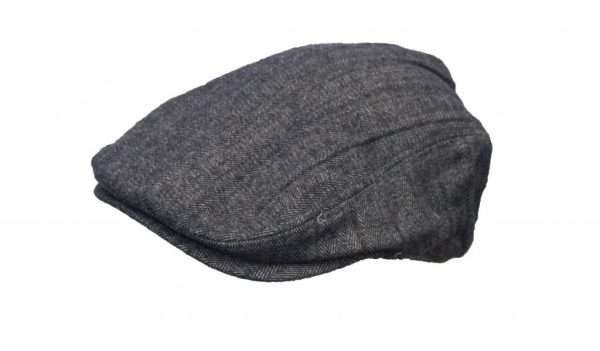 classic cap navy up Inner Linning is 100% quilted polyester padded lining, with an inner trim band for extra comfort. Outer jacket (shell) is made from 40% wool, 60% polyester. Produced to the highest standards by a manufacturer of top quality countrywear and derby clothing. Please check our size guide against your cap you wish to purchase.