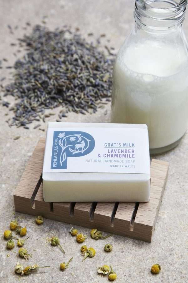 goats milk lavender chamomile soap penlanlas cymru Made with raw goats milk (high in naturally occurring vitamins, essential fatty acids and AHAs) combined with pure botanical oils and enriched with extra moisturising shea butter. Scented with Lavender and Roman Chamomile essential oils, both known to help reduce stress and insomnia. Luxuriously creamy, gentle and moisturising enabling the skin to appear smoother and brighter.