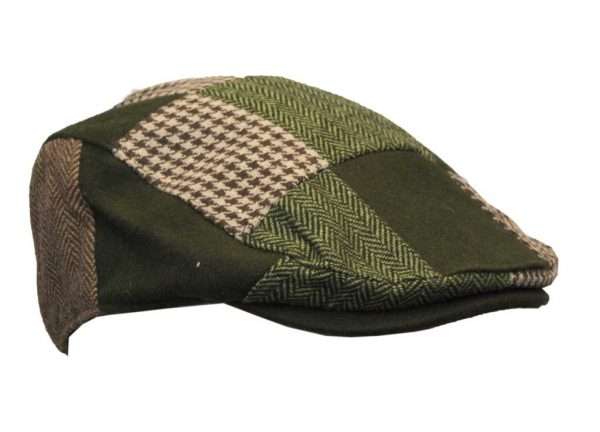 patch flat cap freen side 1 Inner Linning is 100% quilted polyester padded lining, with an inner trim band for extra comfort. Outer jacket (shell) is made from 20% wool, 80% polyester. All Patchwork is styled with tartan and dogtooth patterns. Produced to the highest standards by a manufacturer of top quality countrywear and derby clothing. Please check our size guide against your cap you wish to purchase.