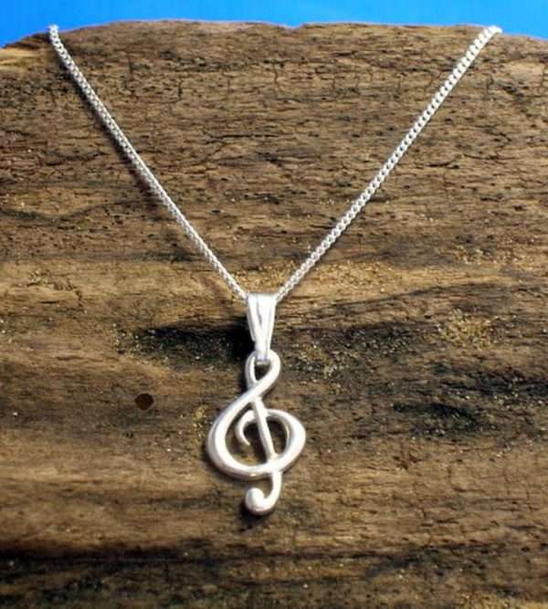 Sm tclef 800 <p style="text-align: center">Sterling silver Handmade Free UK delivery (1st class)</p>