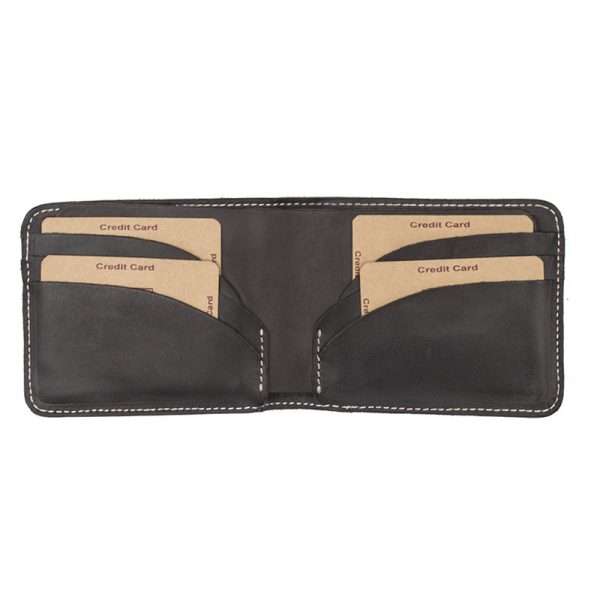 db 2 3 They say that life is better outdoors, and with this being the case it is important to have a sturdy and durable wallet to keep things safe. Chose up to 6 characters for personalisation - We can do either Times New Roman or Lucida Calligraphy fonts