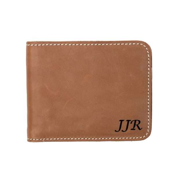 wombat rugged wallet tan c They say that life is better outdoors, and with this being the case it is important to have a sturdy and durable wallet to keep things safe. Chose up to 6 characters for personalisation - We can do either Times New Roman or Lucida Calligraphy fonts