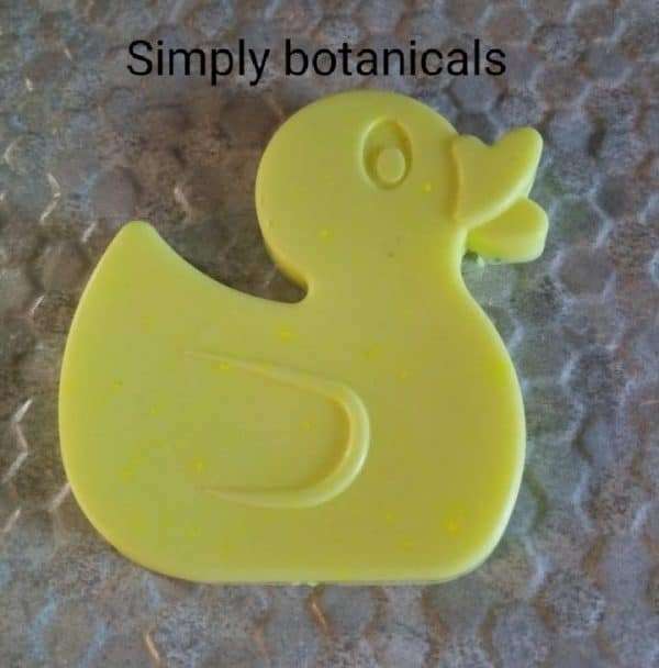 244043666 10226331881220972 1610135645194209221 n Large wax melt shapes in design on choice - 1 per pack - colour may vary