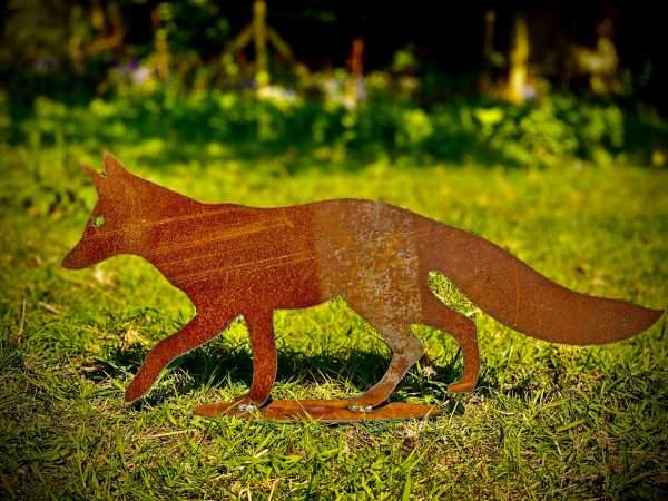 WELCOME TO THE RUSTIC GARDEN ART SHOP Here we have one of our. Rustic Metal Fox Garden Art Sculpture Sizes & Measurements:
60cm x 27cm Made From 2mm Mild Steel