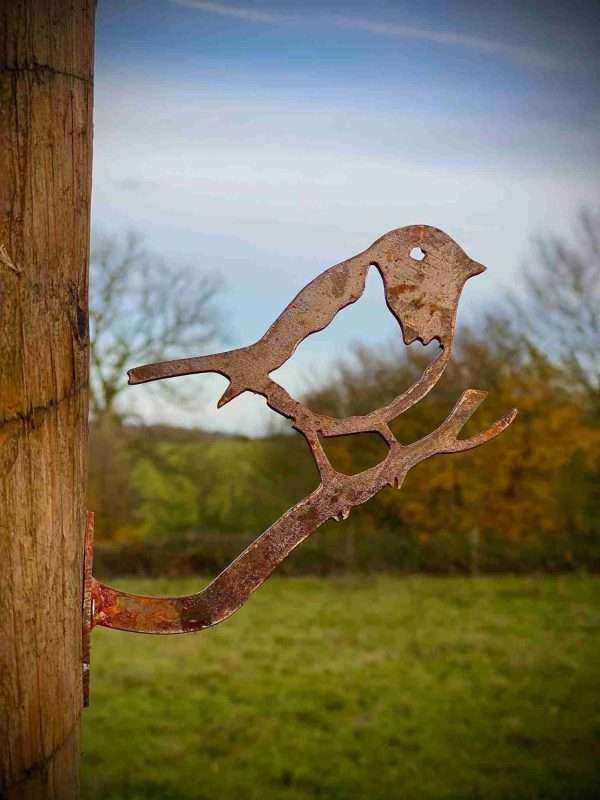 il fullxfull.2709756435 r4mg scaled WELCOME TO THE RUSTIC GARDEN ART SHOP Here we have one of our. Exterior Rustic Little Red Robin Bird Branch Topper Garden Art Yard Art Flower Bed Metal Garden Stake Gift Idea Sizes & Measurements:
15cm x 15cm These are made from 2mm mild steel sheet.