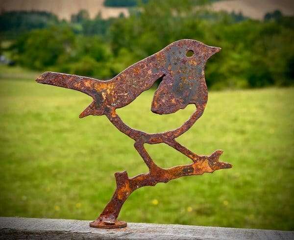 WELCOME TO THE RUSTIC GARDEN ART SHOP Here we have one of our. Exterior Rustic Rusty Metal Robin Bird Branch Garden Fence Topper Yard Art Gate Post Sculpture Gift Present Sizes & Measurements:
13cm x 12cm These are made from 2mm mild steel sheet.