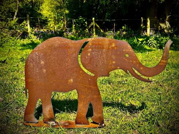 WELCOME TO THE RUSTIC GARDEN ART SHOP Here we have one of our. Rustic Metal Elephant Garden Art Sculpture Sizes & Measurements:
60cm x 37cm Made From 2mm Mild Steel.