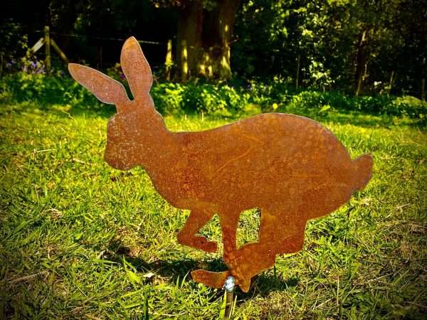 WELCOME TO THE RUSTIC GARDEN ART SHOP Here we have one of our. Rustic Metal Running Rabbit Hare Garden Art Sculpture Sizes & Measurements:
28cm x 33cm Made From 2mm Mild Steel
