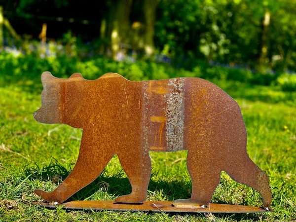 WELCOME TO THE RUSTIC GARDEN ART SHOP Here we have one of our. Small Rustic Metal Grizzly Bear Garden Art Sculpture Sizes & Measurements: 35cm x 20cm Made From 2mm Mild Steel.