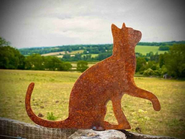 il fullxfull.2345177882 mtkb scaled WELCOME TO THE RUSTIC GARDEN ART SHOP Here we have one of our Large Exterior Rustic Rusty Metal Cat Looking Up Feline Garden Fence Topper Yard Art Gate Post Lawn Sculpture Gift Sizes & Measurements:
50cm x 40cm Made From 2mm Mild Steel.