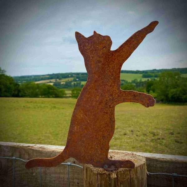 il fullxfull.2345198346 5h7s scaled WELCOME TO THE RUSTIC GARDEN ART SHOP Here we have one of our. Exterior Rustic Rusty Metal Cat Playing Garden Fence Topper Yard Art Gate Post Lawn Sculpture Gift Sizes & Measurements:
24cm x 22cm Made From 2mm Mild Steel