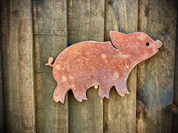 WELCOME TO THE RUSTIC GARDEN ART SHOP Here we have one of our. Small Exterior Piglet Pig Farm Animal Garden Wall Hanger House Gate Sign Hanging Metal Art Sizes & Measurements: 26cm x 15cm Made From 2mm Mild Steel.