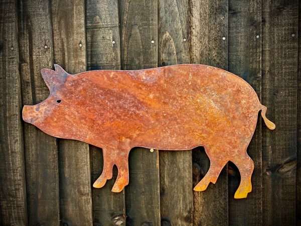WELCOME TO THE RUSTIC GARDEN ART SHOP Here we have one of our. Small Exterior Rustic Rusty Pig Farm Animal Garden Wall Hanger House Gate Sign Hanging Metal Art Sculpture Sizes & Measurements: 20cm x 38cm Made From 2mm Mild Steel.