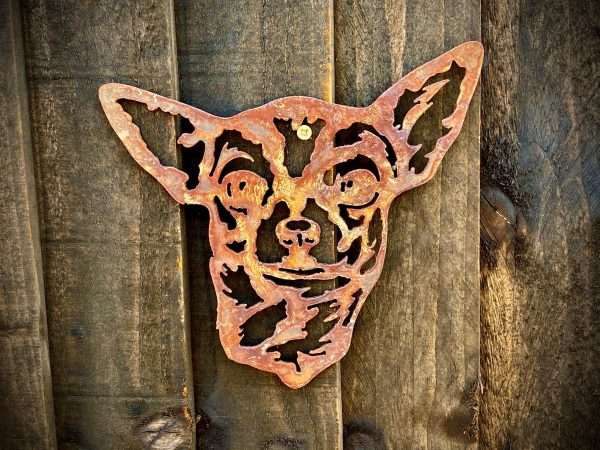 WELCOME TO THE RUSTIC GARDEN ART SHOP Here we have one of our. Small Exterior Rustic Rusty Chihuahua Little Dog Head Garden Wall Hanger House Gate Sign Hanging Metal Art Sculpture Size & Measurements: 18cm x 19cm Made From 2mm Mild Steel.