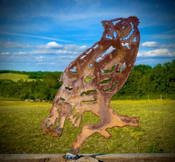 WELCOME TO THE RUSTIC GARDEN ART SHOP Here we have one of our. Exterior Rustic Rusty Metal Owl Barn Owl Tawny Owl Garden Fence Topper Yard Art Gate Post Lawn Sculpture Gift Sizes:
35cm x 25cm Made From 2mm Mild Steel.