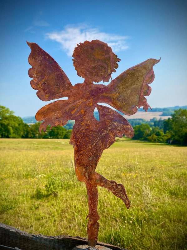 WELCOME TO THE RUSTIC GARDEN ART SHOP Here we have one of our. Exterior Rustic Rusty Metal Fairy Pixie Fairies Girl Garden Fence Topper Yard Art Gate Post Lawn Sculpture Gift Sizes & Measurements:
40cm x 27cm Made From 2mm Mild Steel.