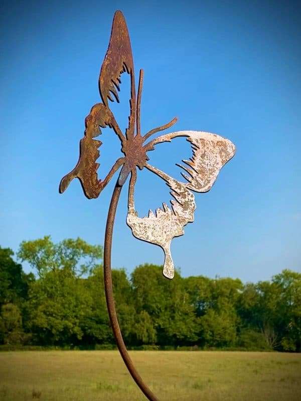 WELCOME TO THE RUSTIC GARDEN ART SHOP
Here we have one of our. Exterior Rustic Metal Butterfly Garden Stake Yard Art Lawn Flower Bed Vegetable Patch Rusty Sculpture Gift Sizes & Measurments:
25cm x 23cm
(exluding arched stake) Made From 2mm Mild Steel