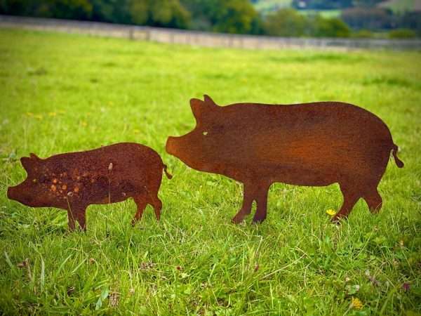 WELCOME TO THE RUSTIC GARDEN ART SHOP Here we have one of our. Small Exterior Rustic Rusty Metal Pig Farm Animal Garden Stake Art Sculpture Gift Sizes & Measurements: 20cm x 38cm Made From 2mm Mild Steel.