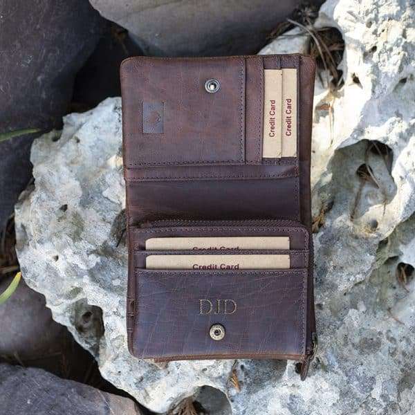 WLS09 w2 Copy This Colombian Leather Trifold Wallet RFID offers the ultimate organised space to store your notes, coins, cards and ID. Made from sumptuous brown leather and featuring a functional trifold design, this wallet features plenty of compartments for your everyday essentials! Ideal for popping your pocket or bag, this striking wallet is not only smart and stylish, but it is sure to keep your belongings safe and sound when you embark on your next adventure. RFID Protected Optional Personalisation