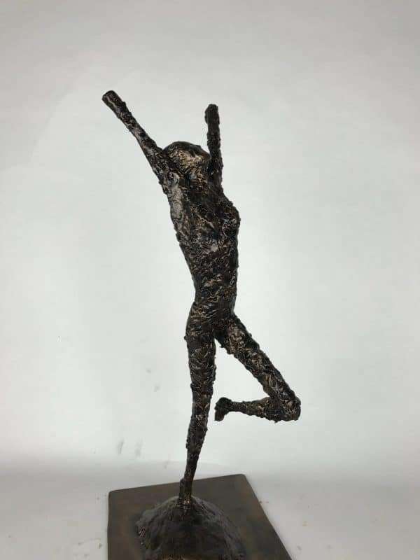 Release Bronze Sculpture Gallery 7 'Release' Limited Edition - 9 Editions Handcrafted Sculpture by British Sculptor Charles Elliott Handmade in Buckinghamshire.   Overall Dimensions: 44cm Height 16cm Width 24cm Depth   Worldwide Shipping Available! All Commissions Welcome www.elliottoflondon.co.uk info@elliottoflondon.co.uk