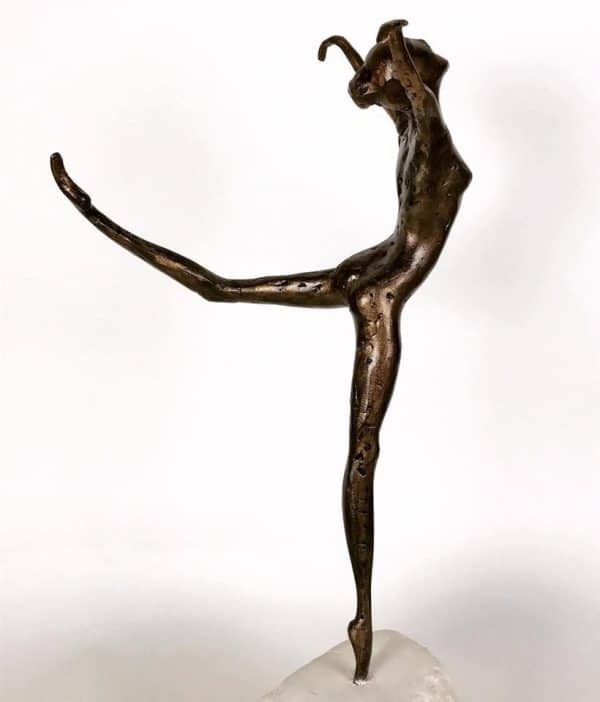 download 40 2 Coryphee 2017 bronze sculpture by internationally renowned British bronze sculptor. Various plinths are available in a range of materials & finishes, including stone, marble & metal. International shipping, delivery & installation available!