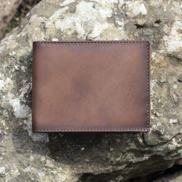 br card cc store Made from our exclusive English Hide leather – burnished brown leather credit card holder wallet Boasting a blue denim lining, these credit card wallets are also incredible secure and boast a timeless design that will complement and enhance any outfit.
