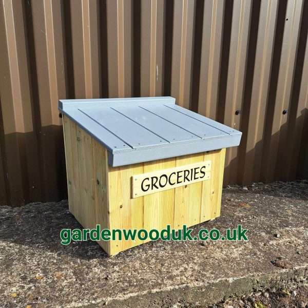 Groceries box 3 Handmade Wooden Doorstep Milk Box Suitable to fit 8x 1pt Glass Bottles. Price includes UK Mainland Delivery. Surcharges may apply to remote areas.  