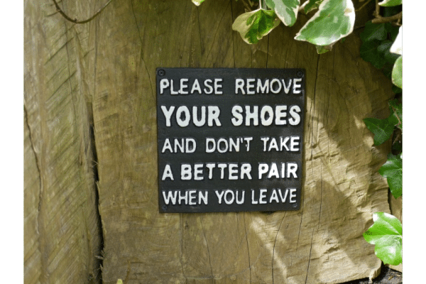 remove your shoes Crafted with meticulous attention to detail, our cast iron signs are more than just a polite request for your guests to remove their shoes. They are a charming addition to your home decor, adding a touch of vintage sophistication that is both welcoming and whimsical.